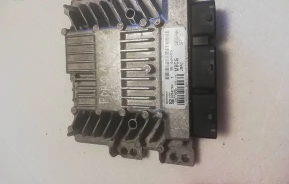 Ford Focus Engine control unit/module 7M5112A650BCG 5WS407781
