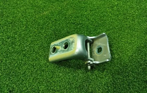 Toyota Proace Front door lower hinge ES70