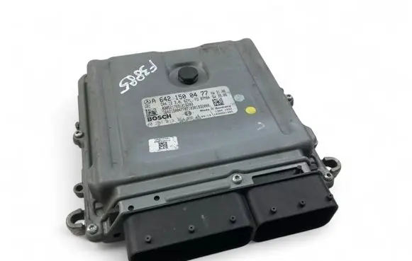 Mercedes-Benz ML W164 Engine control unit/module ECU A6421500477 0281013764