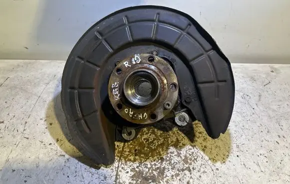 Jeep Cherokee Rear wheel hub