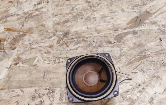 Maserati Quattroporte Panel speaker 