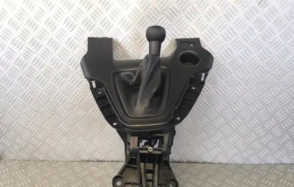 Opel Combo D Gear shifter/selector 9814652680