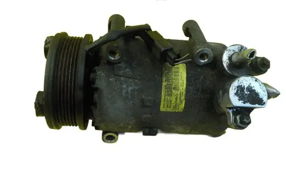 Ford Kuga I Air conditioning (A/C) compressor (pump) AU4119D629AC
