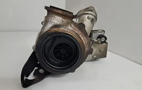 BMW X5 E70 Turbo 7796313