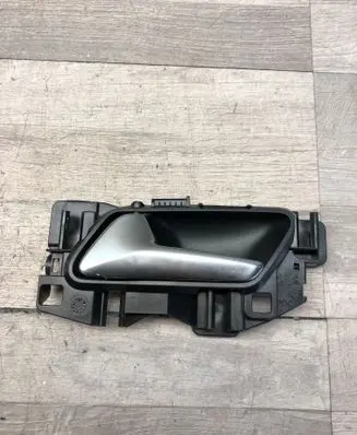 Front door interior handle