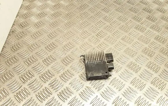 Mazda CX-5 II Coolant fan relay 4993003580