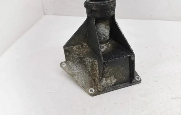 BMW X5 E53 Engine mounting bracket