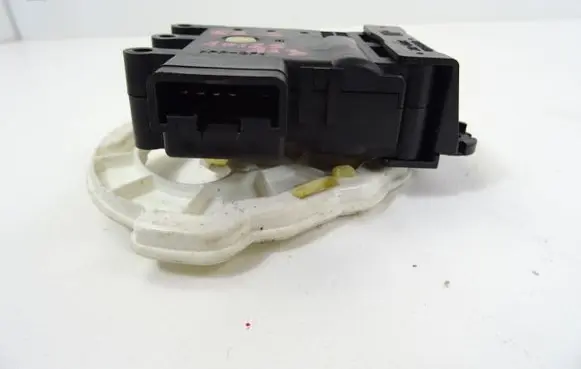 Mazda CX-5 A/C air flow flap actuator/motor 