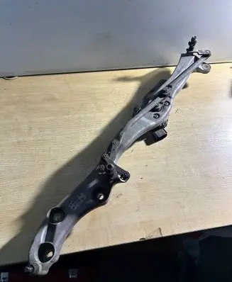 BMW 7 E65 E66 Front wiper linkage and motor 6976728 0390241868 3397020825