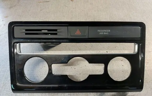 Volkswagen Golf Sportsvan Climate control/heater control trim 510820039C