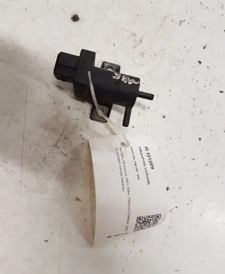 Vacuum valve