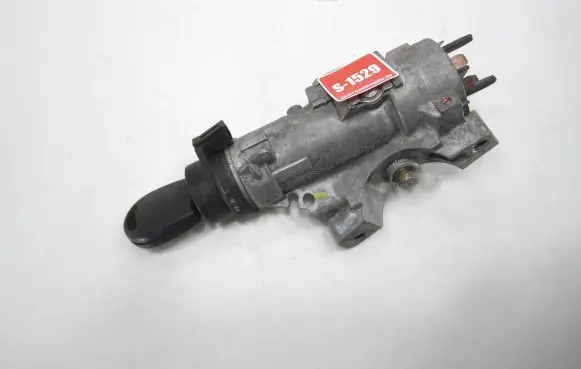 Volkswagen Polo Ignition lock 4B0905851G
