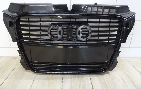 Audi A3 S3 8P Front bumper upper radiator grill 8P0853651M