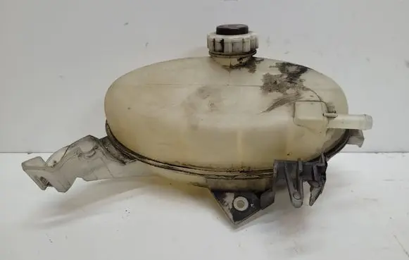 Nissan Interstar Coolant expansion tank/reservoir 8200595002