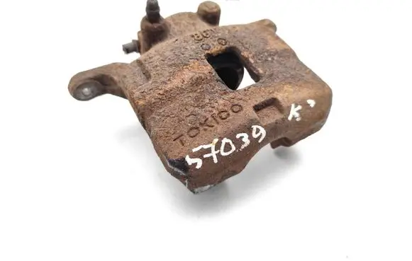 Mitsubishi L200 Front brake caliper