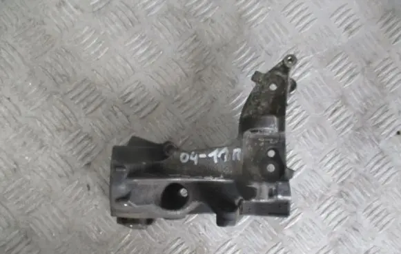 Peugeot 407 Generator/alternator bracket 9685991680