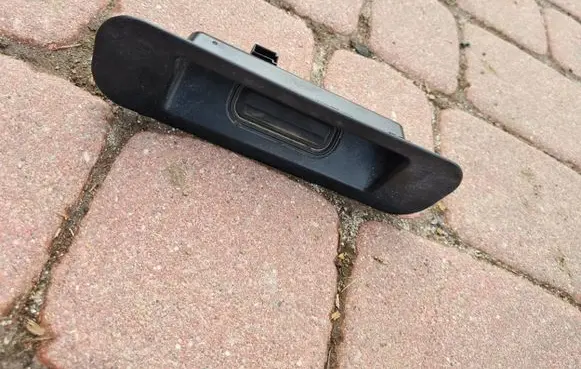 Opel Zafira C Engine mounting bracket 68TYS