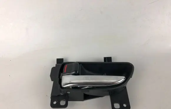 Subaru Legacy Front door interior handle