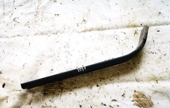 Citroen Berlingo Sliding door trim 9684585580e
