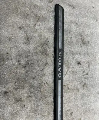 Volvo V70 Side skirt rear trim 8659960