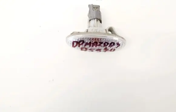 Mazda 3 I Front fender indicator light