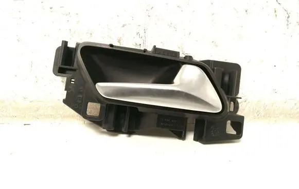 Opel Crossland X Front door interior handle 13484998