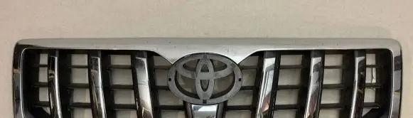 Toyota Land Cruiser (J120) Front grill 5311160500