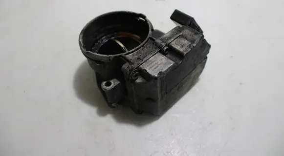 Volkswagen PASSAT B6 Engine shut-off valve A2C53099815