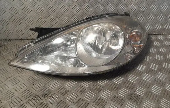 Mercedes-Benz A W169 Headlight/headlamp