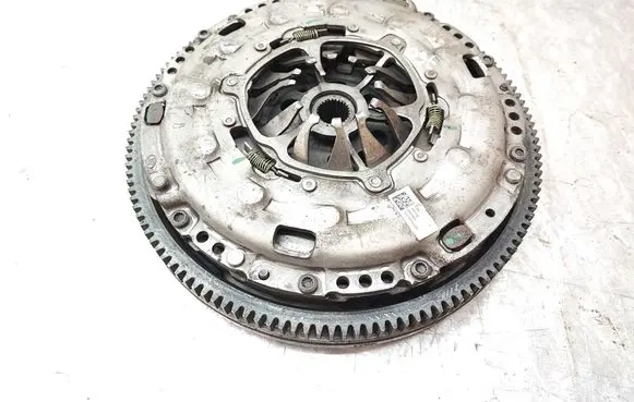 Volkswagen Transporter - Caravelle T6 Clutch set kit 03L105264AF 03L141931L