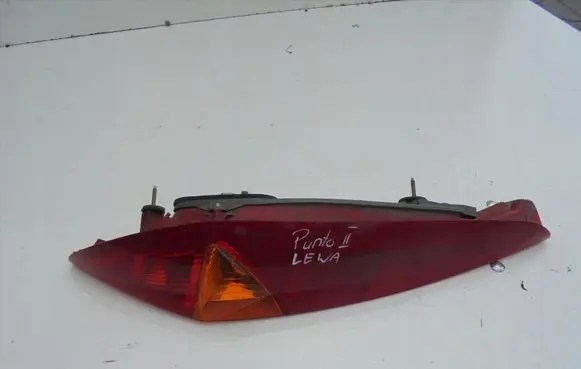 Fiat Punto (199) Rear/tail lights