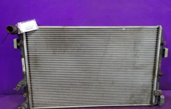 Skoda Fabia Mk1 (6Y) Coolant radiator 6Q0121253R