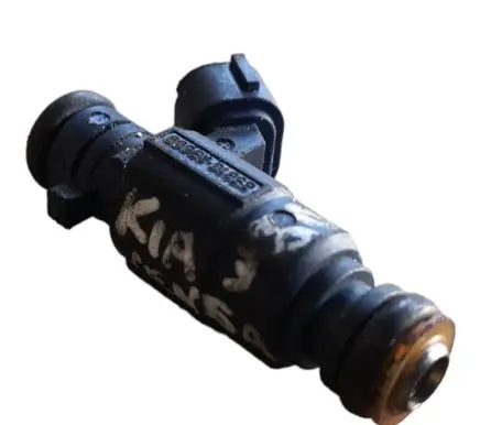 KIA Venga Fuel injector 353102B000