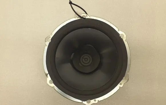Toyota Aygo AB40 Rear door speaker 861600H020