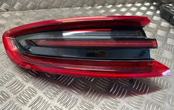 Porsche Macan (95B) Rear/tail lights 95B945095D
