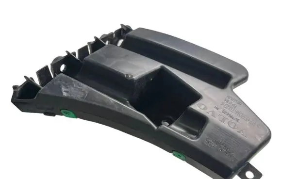 Volvo V60 Front bumper mounting bracket 30796626