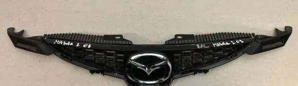 Mazda 2 Front grill D65150710 D65150711