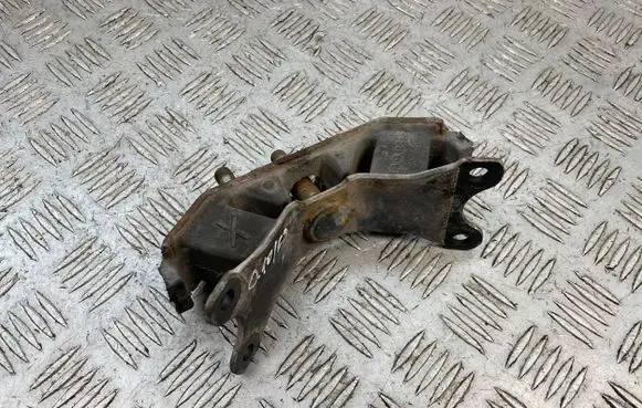 Subaru Outback Gearbox mount