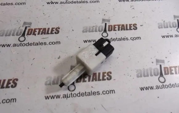 Honda CR-V Brake pedal sensor switch