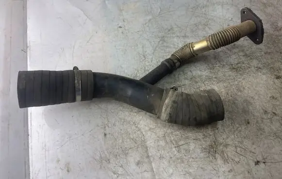Land Rover Discovery Intercooler hose/pipe
