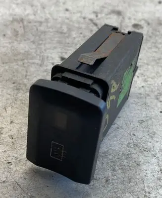 Audi A3 S3 8L Windscreen/window heater switch 8l0941503