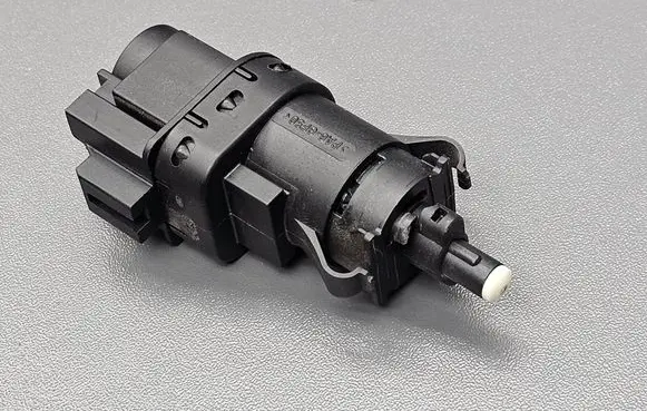 Ford Fiesta Brake pedal sensor switch 3M5T13480 3M5T13480AC U3NFA