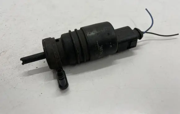 Audi A4 S4 B8 8K Windscreen/windshield washer pump