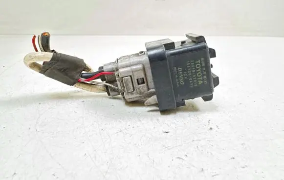Glow plug pre-heat relay