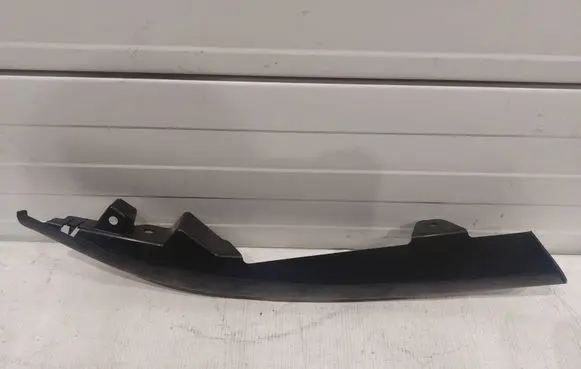 Ford Ranger Front bumper corner part panel trim KB3B17626AC KB3Z17626H