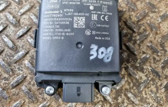 Ford Escape IV Blind spot module LJ6T14D453AC A2C77182801
