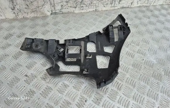 Mercedes-Benz S W222 Front bumper mounting bracket A2228850365