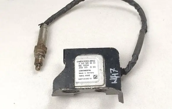 Mercedes-Benz Vito Viano W447 Lambda probe sensor A0009059603