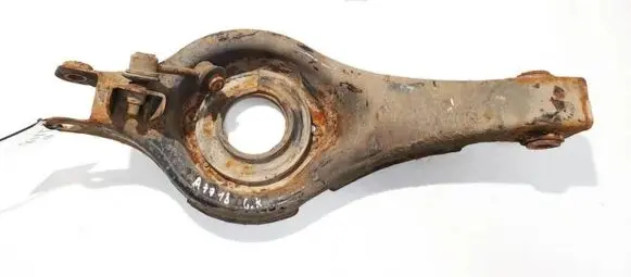 Cadillac CTS Rear upper control arm/wishbone