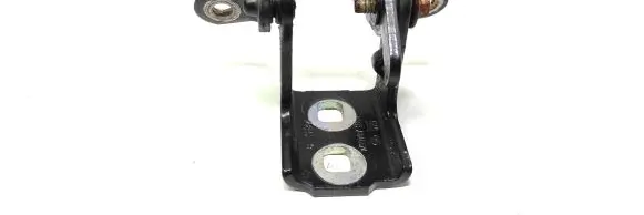 Opel Insignia A Rear door upper hinge A046574